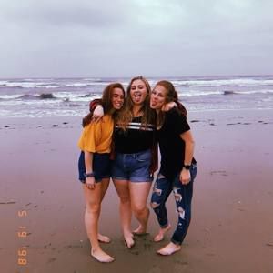 Meet your Posher, Valerie